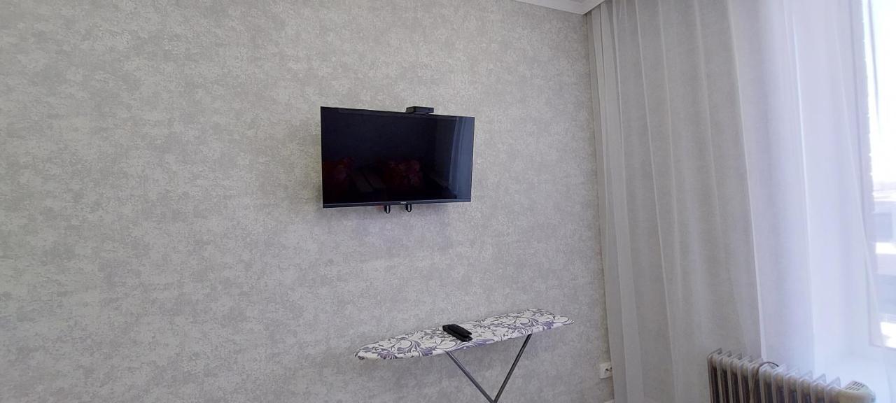 Аэропорт 10 Минут Жк Будапешт163 Apartment Astana Bagian luar foto