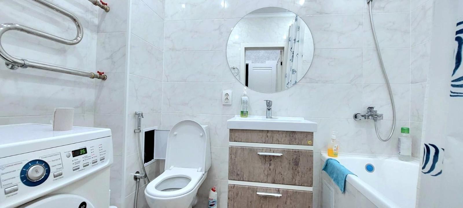 Аэропорт 10 Минут Жк Будапешт163 Apartment Astana Bagian luar foto